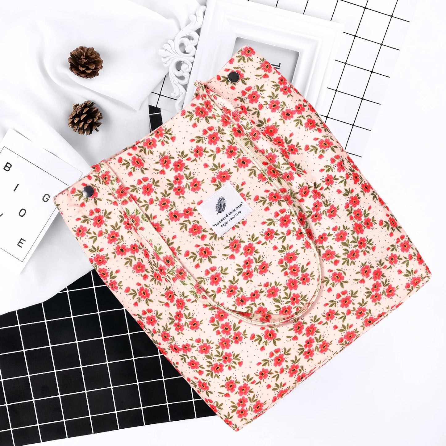 Corduroy Tote Bag for Women Girl Canvas Shoulder Cord Purse with Inner Pocket (Strawberry)